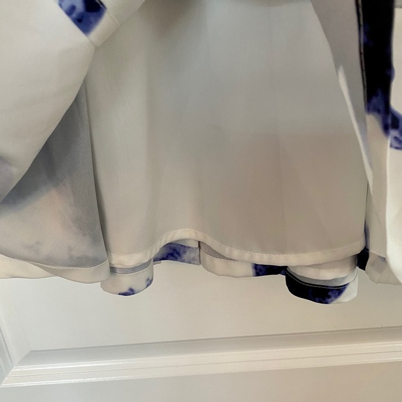 Lulu’s Seeing Chic Tulip Dress (XS) - Picture 10 of 12